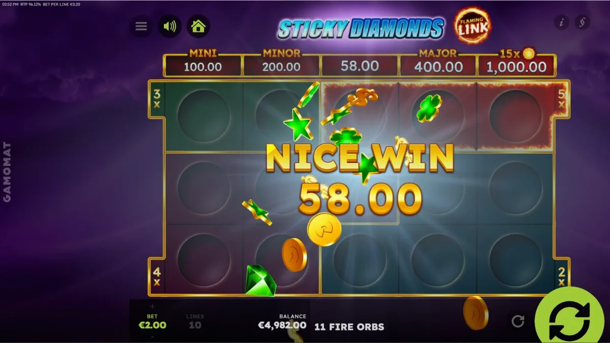 Tampilan visual slot Sticky Diamonds Flaming Link dengan simbol buah dan berlian